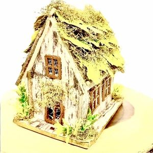 Ashland Tiny Treasure Minuscules Brown House Decor